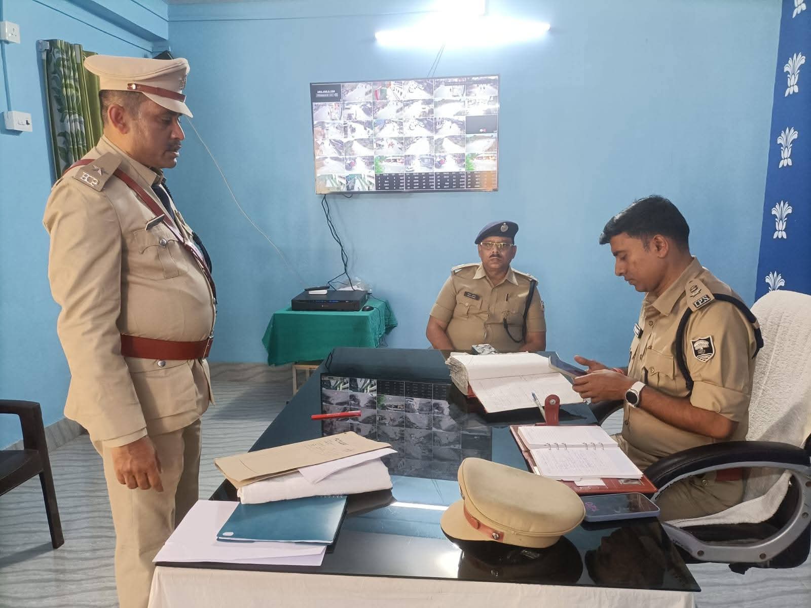 पीरपैंती थाना का SSP द्वारा औचक निरीक्षण, अपराध नियंत्रण व अवैध कारोबार पर सख्ती के निर्देश