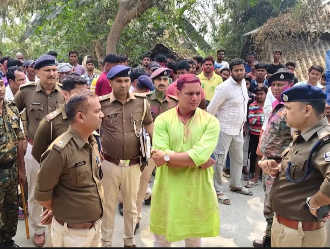 कटिहार के मनिहारी में बुजुर्ग की हत्या, धारदार हथियार से हमला, नए मकान में मिला शव, बेटे ने दी सूचना, पुलिस जांच में जुटी